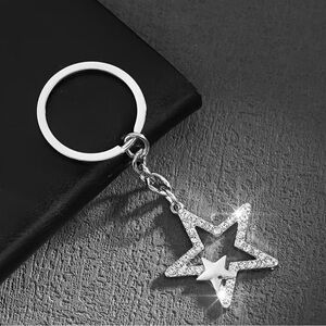 NEW! Silver Star Keychain 🩶⭐️🩶⭐️🩶⭐️🩶⭐️🩶⭐️🩶⭐️🩶⭐️🩶